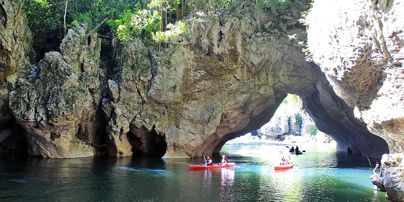 Sohoton Caves and Natural Bridge Park